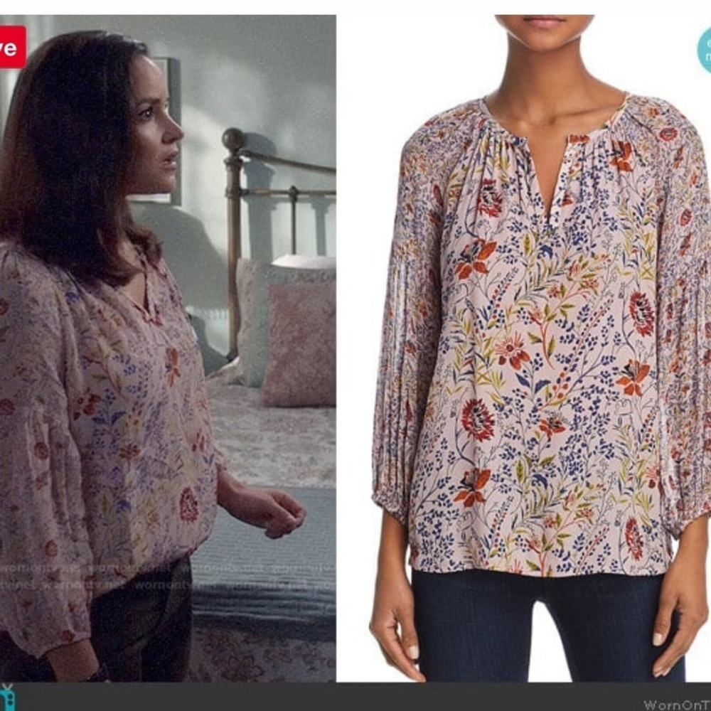 Velvet by Graham and Spencer Pink Floral Blouse size medium. Lightweight